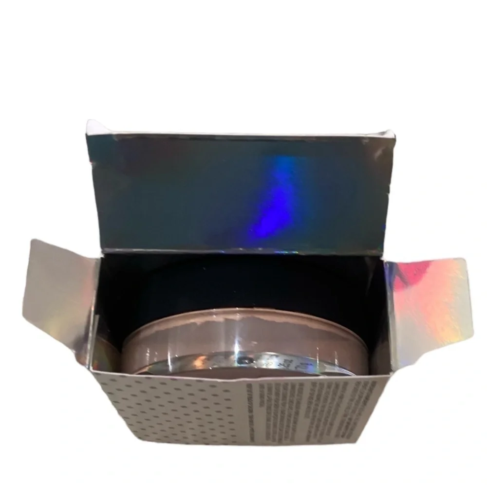 NWT Stellar Beauty finishing powder Aurora shade made in Canada